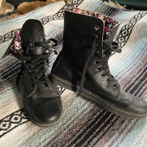 Doc Martens 10 holes